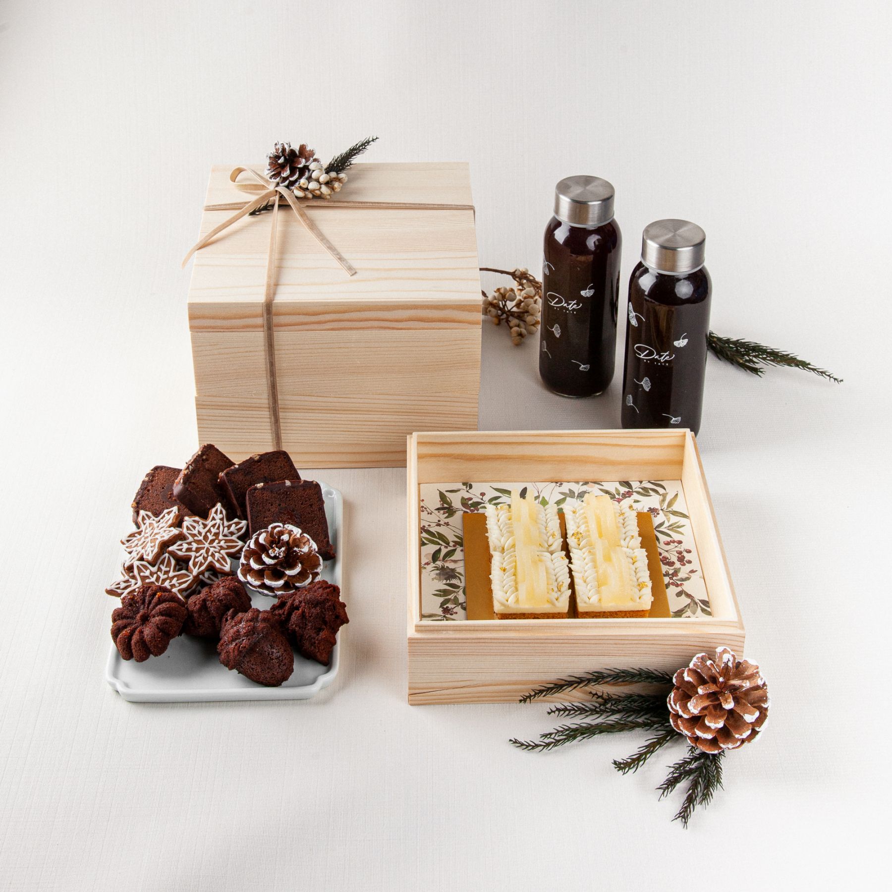 best christmas pastries and desserts hong kong 2021 - date by tate by tate dining room
