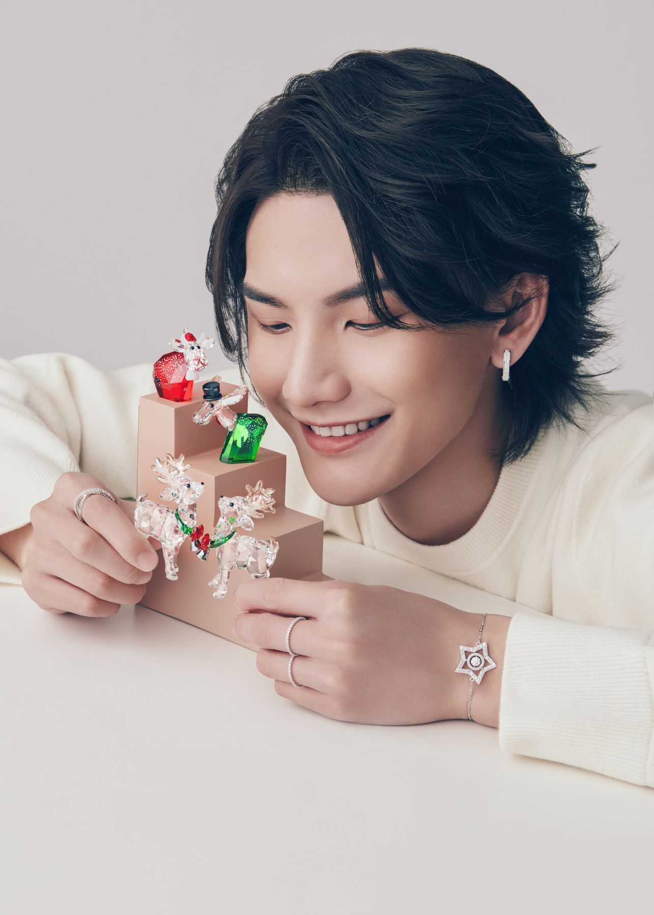 Jeremy@MIRROR X Swarovski
