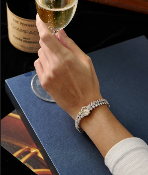 Longines Vintage Ladies' Watch (Photo: Vintage Grail)