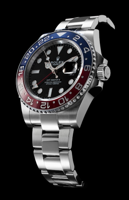 Rolex GMT Master II Pepsi Oyster 126710BLRO (Photo: VIntage Grail)