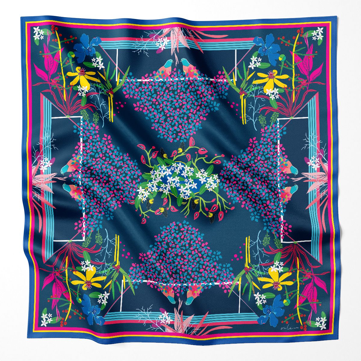 Onlewo 'Dazzling Singapore' silk scarf