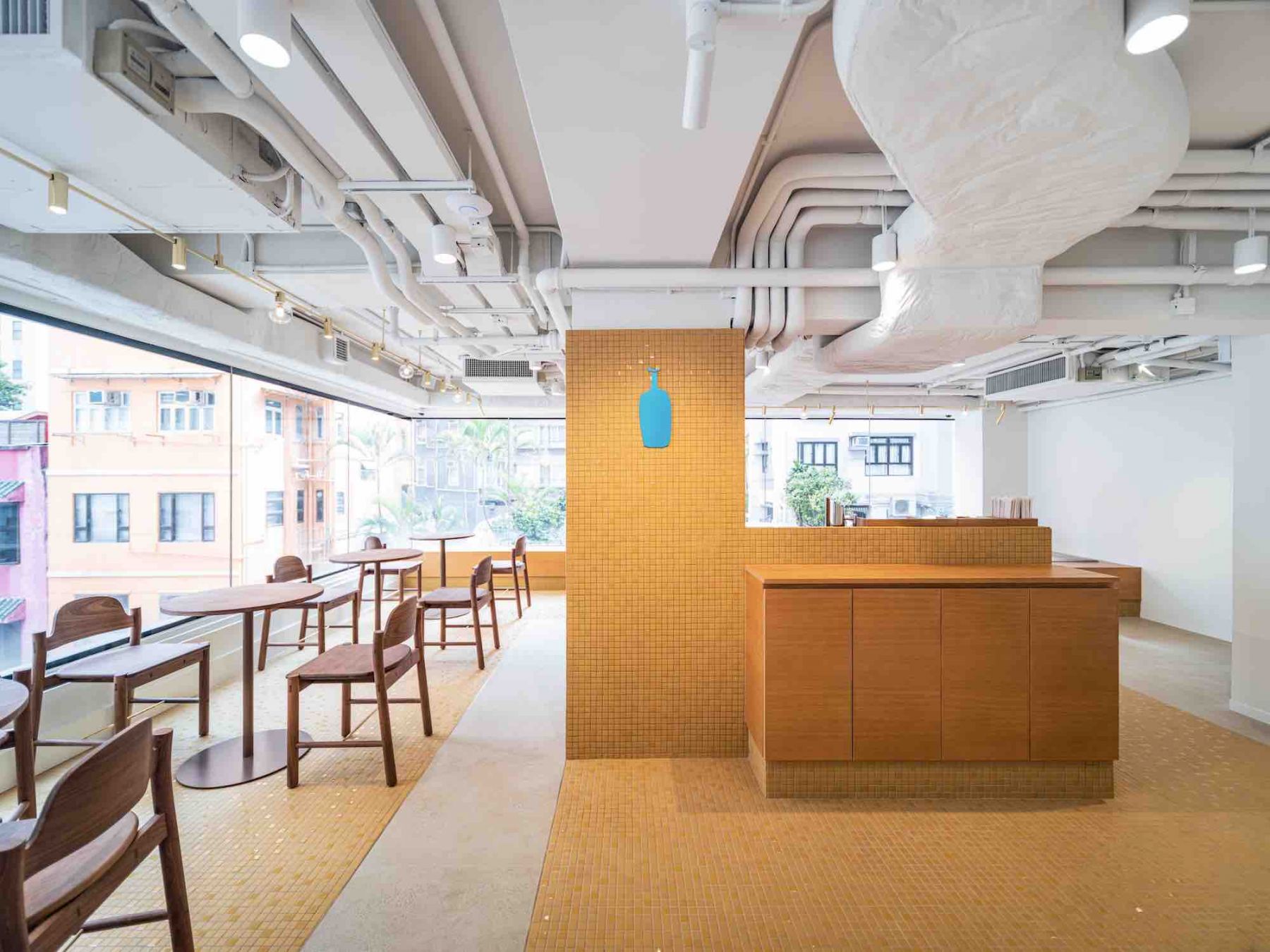 灣仔聖佛蘭士街的 Blue Bottle Coffee 新店