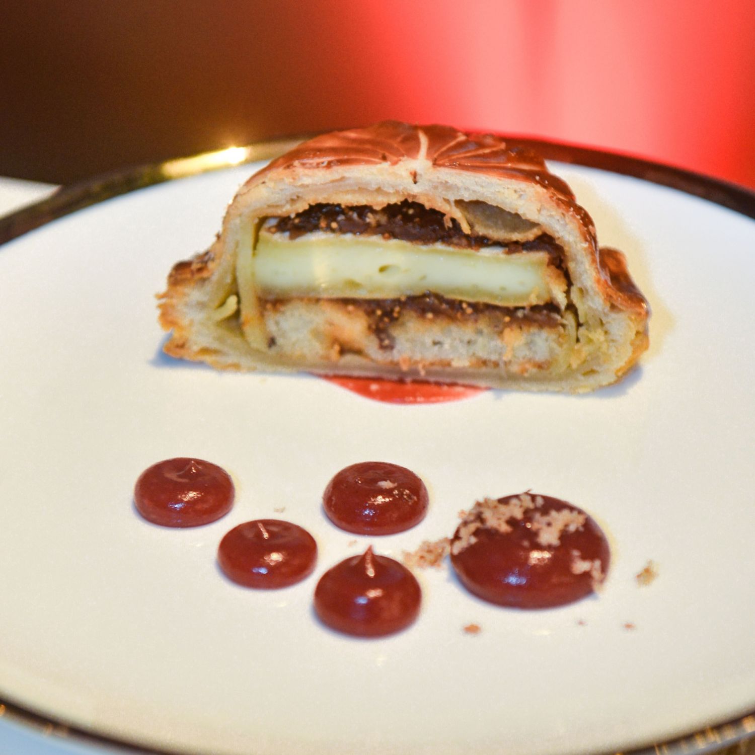 Brie cheese pithivier with a homemade date and fig compote