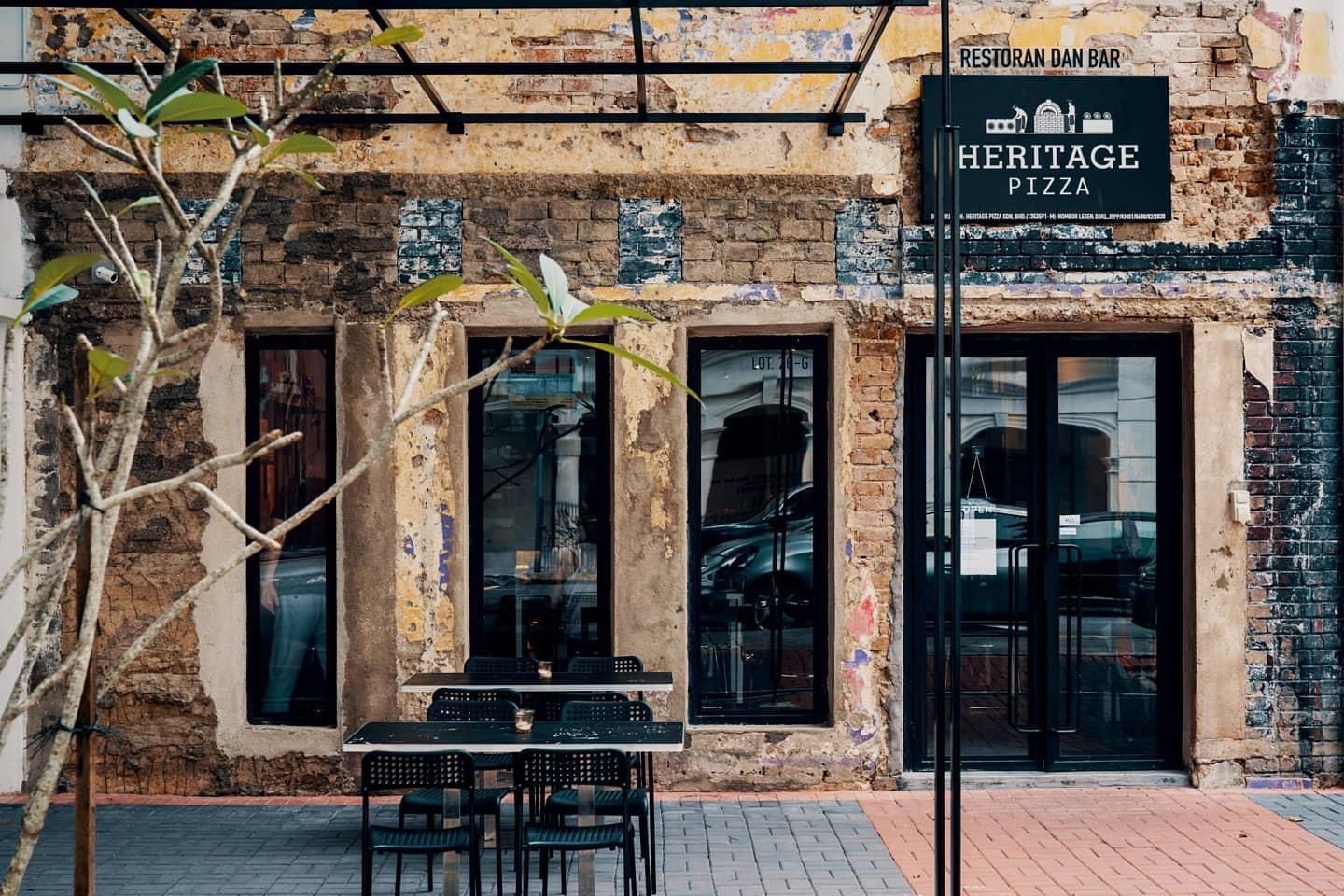 The exterior of Heritage Pizza (Photo: All is Amazing)