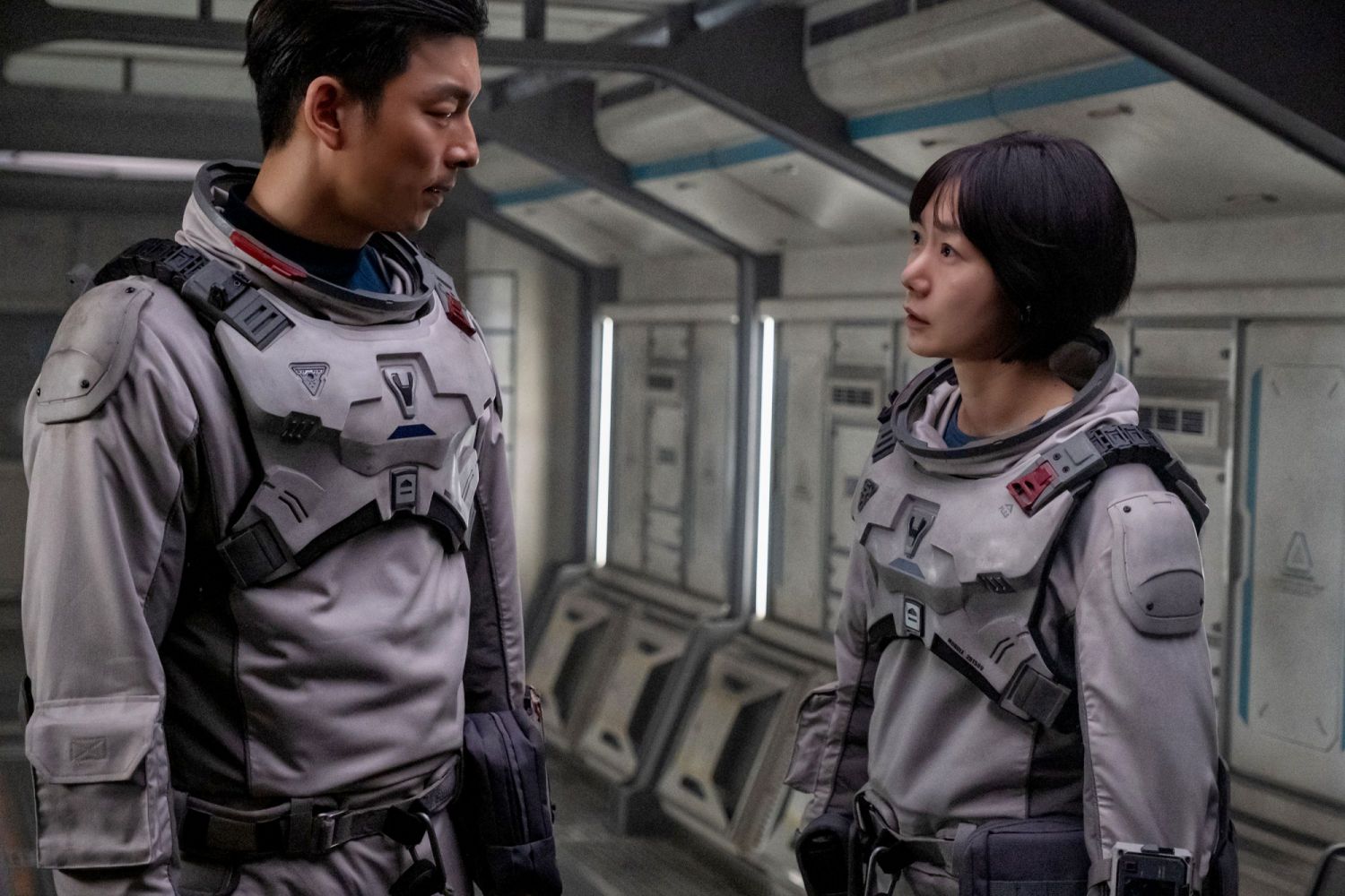 Gong Yoo and Bae Doona