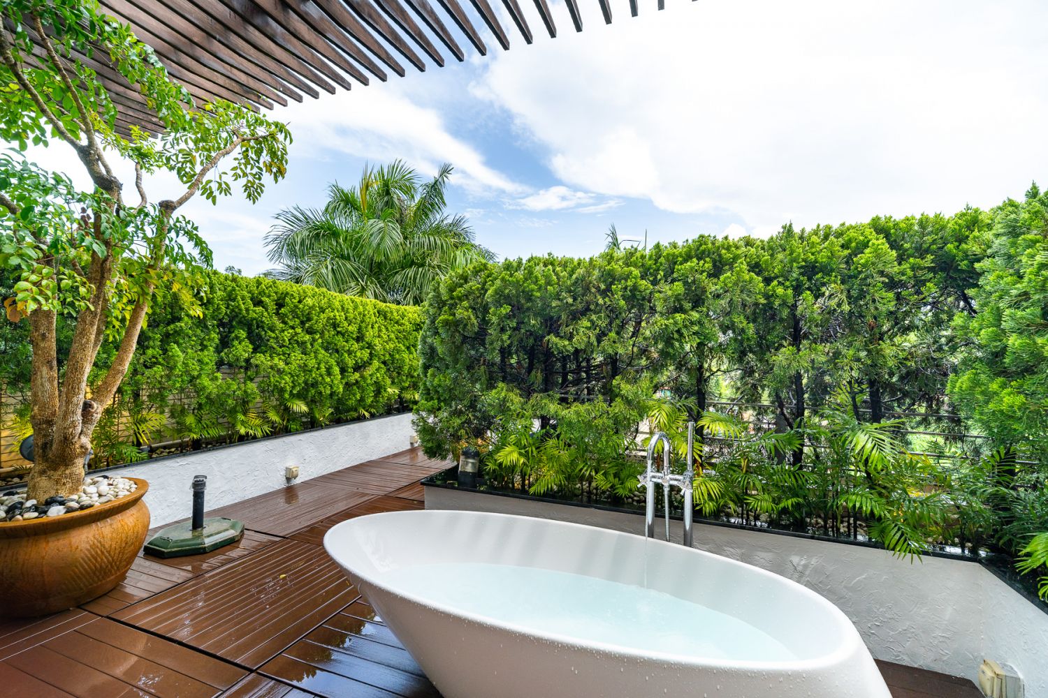 Miami Crescent. Photo: List Sotheby’s International Realty