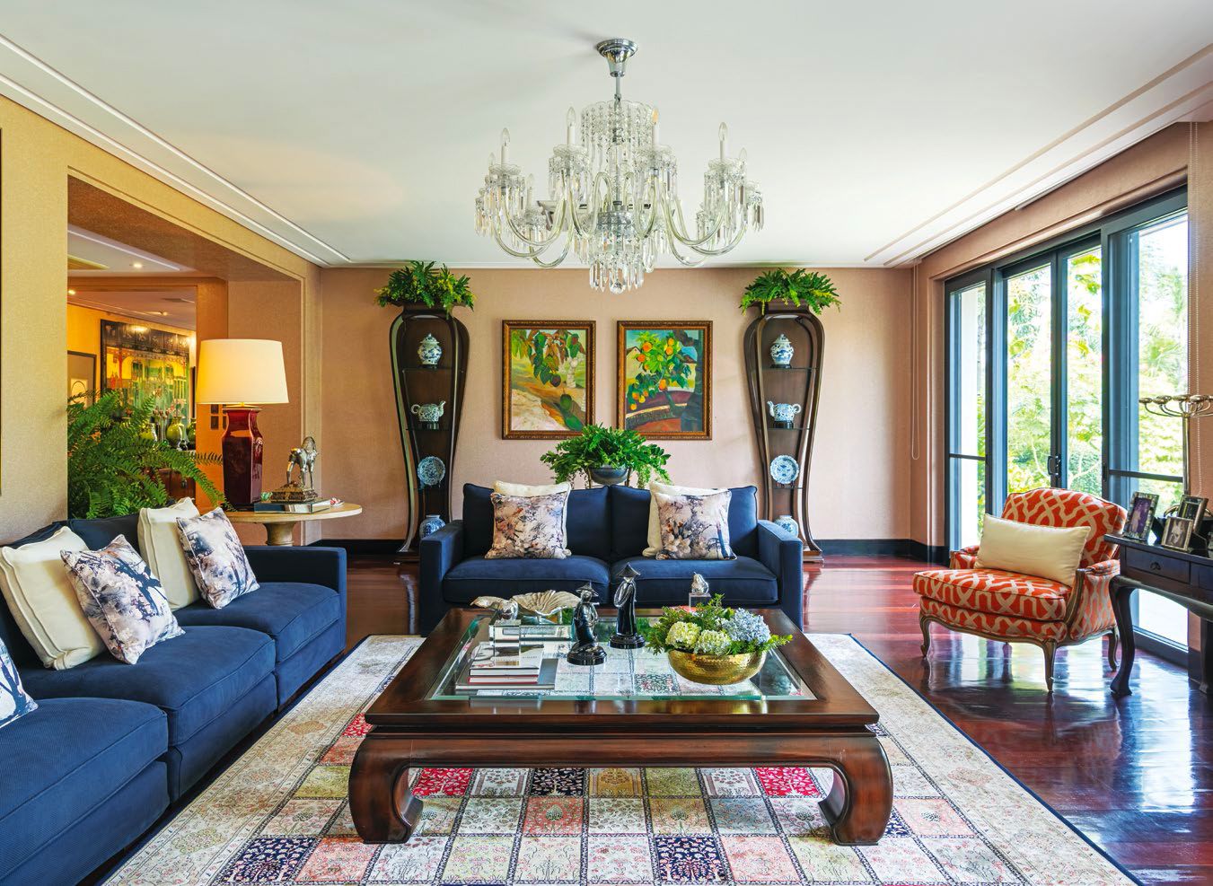 Different pieces of furniture and decor that Crickette has acquired over the years lend a personal and homey touch to the relaxed but chic living room (Photo: Scott A Woodward)