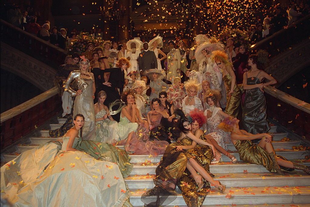 DIOR: SPRING/SUMMER 98 HAUTE COUTURE COLLECTION (Photo by Stephane Cardinale/Sygma via Getty Images)