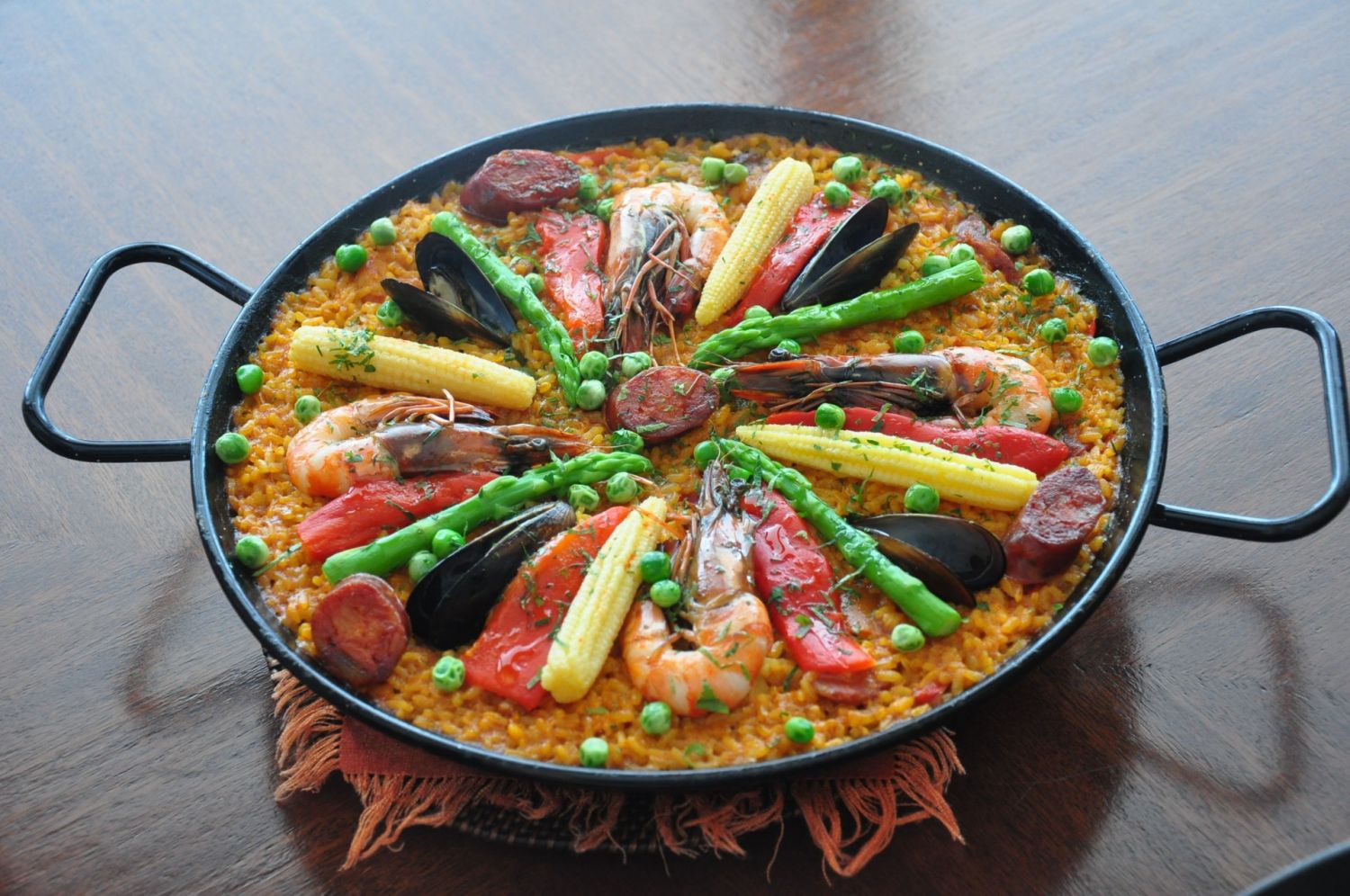 Paella Valenciana from Cirkulo