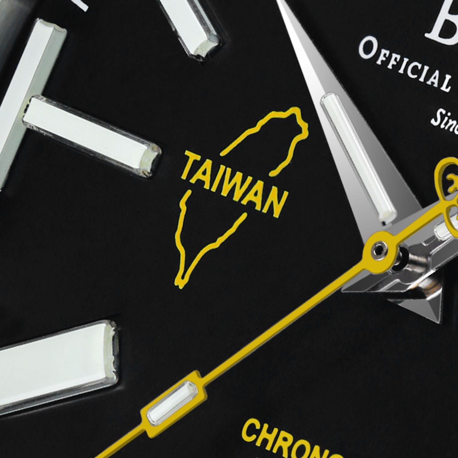 錶盤上也印有Taiwan圖騰。Photo via Ball Watch。