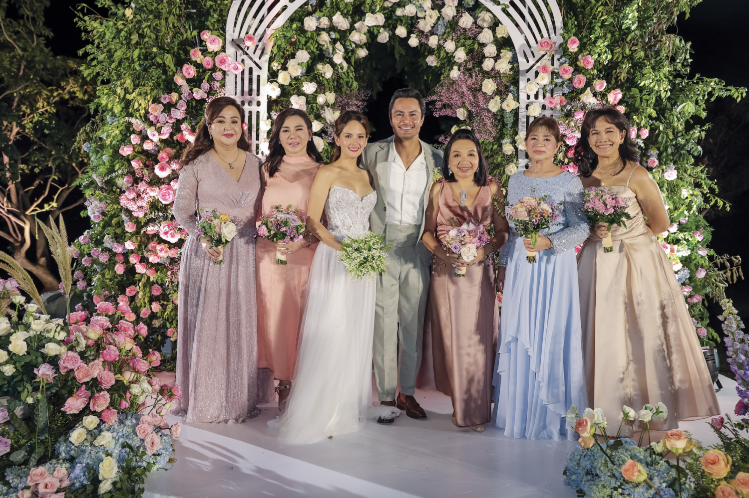 The newlyweds with Alice Eduardo, Vicki Belo, Arlene Mangubat, Rebecca Zanjani and Atty Joji Alonso