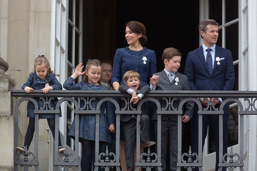 COPENHAGEN, DENMARK - APRIL 16: Crown Prince Frederik, and Crown Princess Mary of Denmark, with their children, Princess Josephine, Princess Isabella, Prince Vincent and Prince Christian appear on the Balcony of Amalienborg Palace on The 75th Birthday of Queen Margrethe II of Denmark, on April 16, 2015 in Copenhagen, Denmark.(Photo by Julian Parker/UK Press via Getty Images)