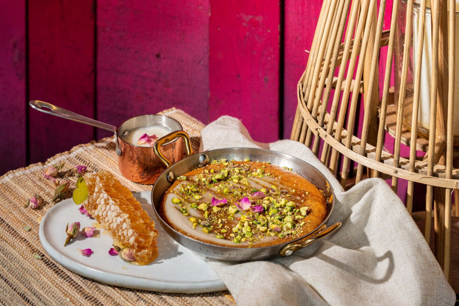 An Updated List of Hong Kong Restaurant Opening Hours From Now Until 3