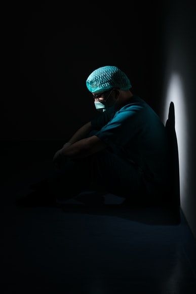 Almost two years into the on and off COVID-19 lockdowns, Filipinos are still clamouring for free and accessible mass testing and a more reliable contact tracing. (Photo: Mulyadi/Unsplash)