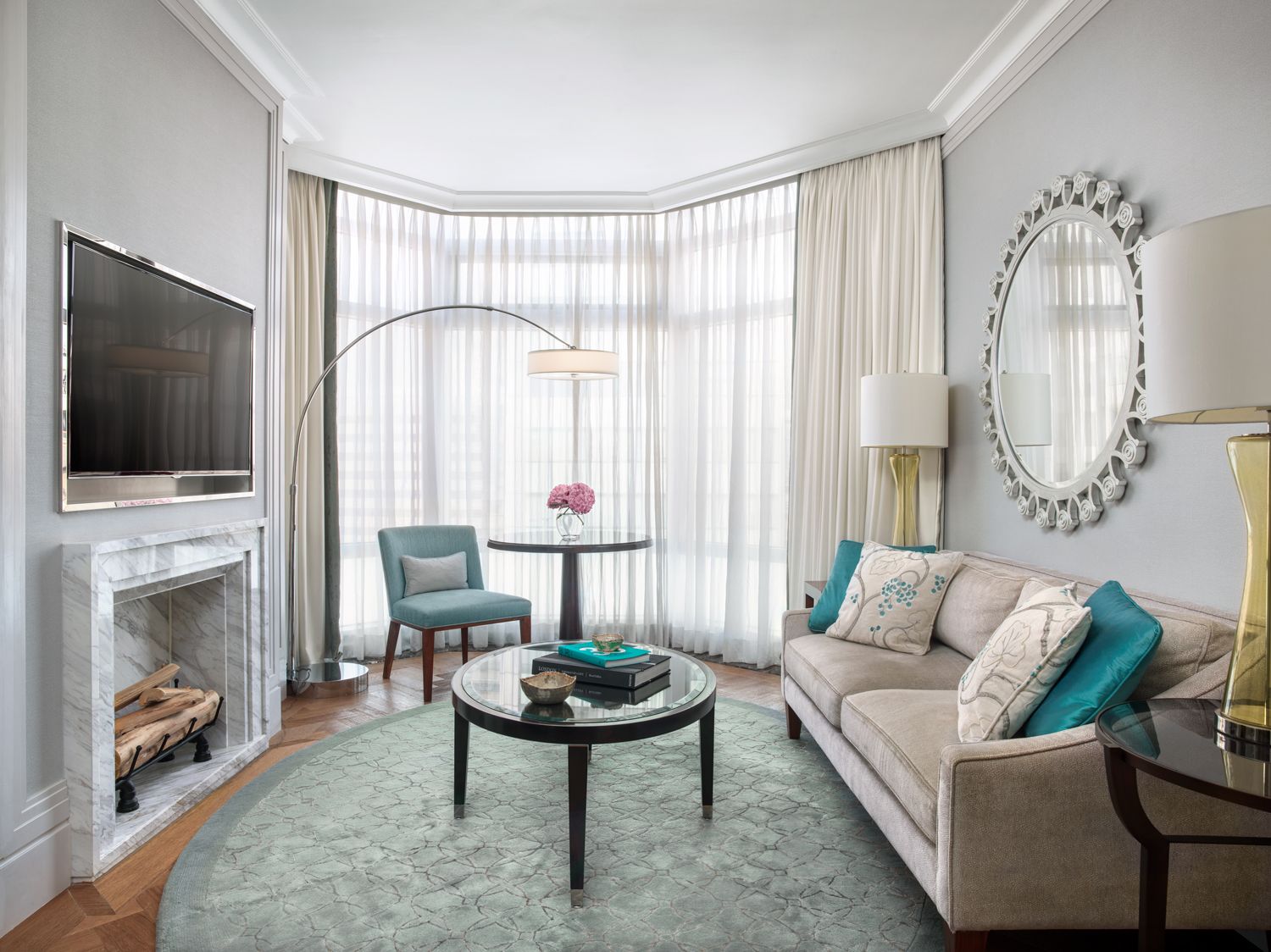 best hong kong staycations - chinese new year 2022 - langham hong kong