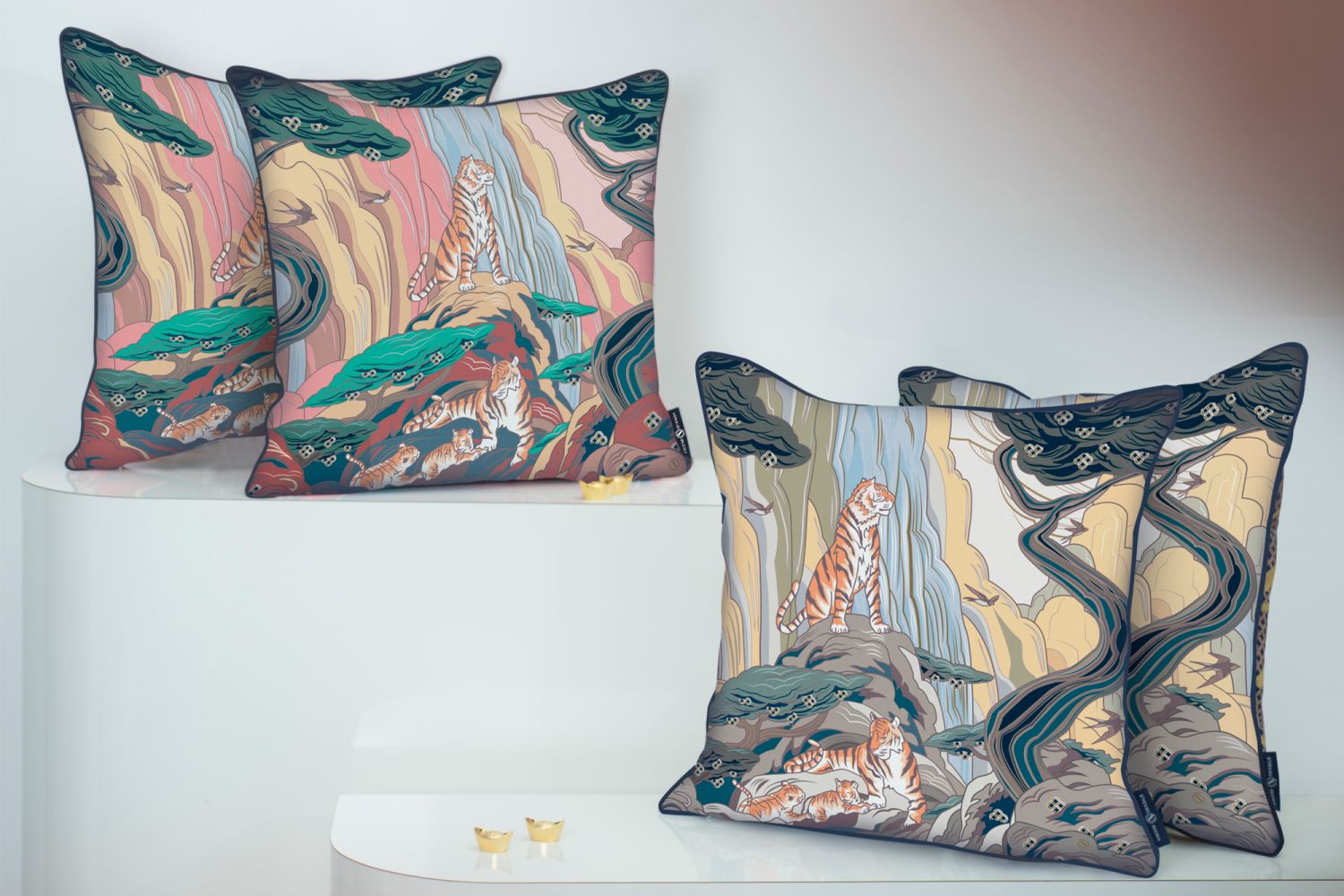 Scene Shang Prosperity Mountain satin cushion