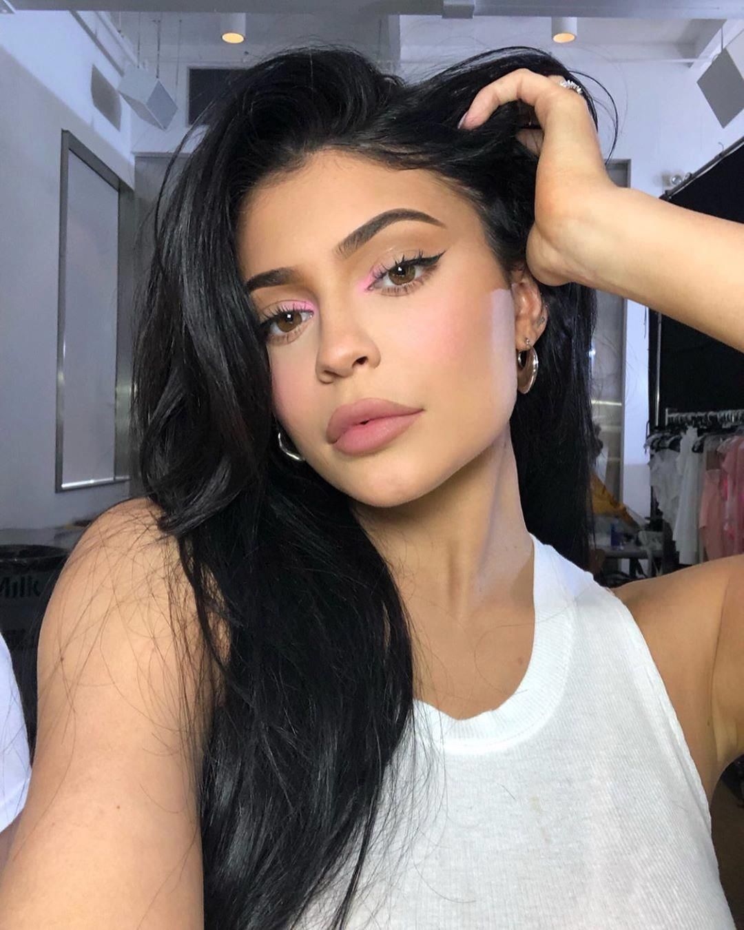 FB@KylieJenner