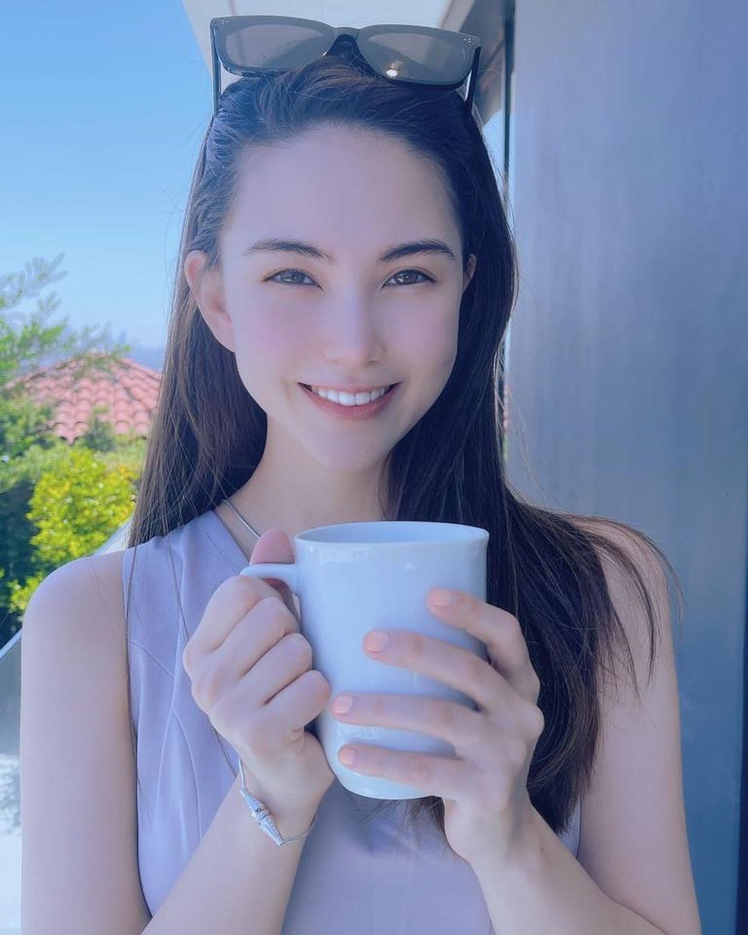 IG@hannah_quinlivan