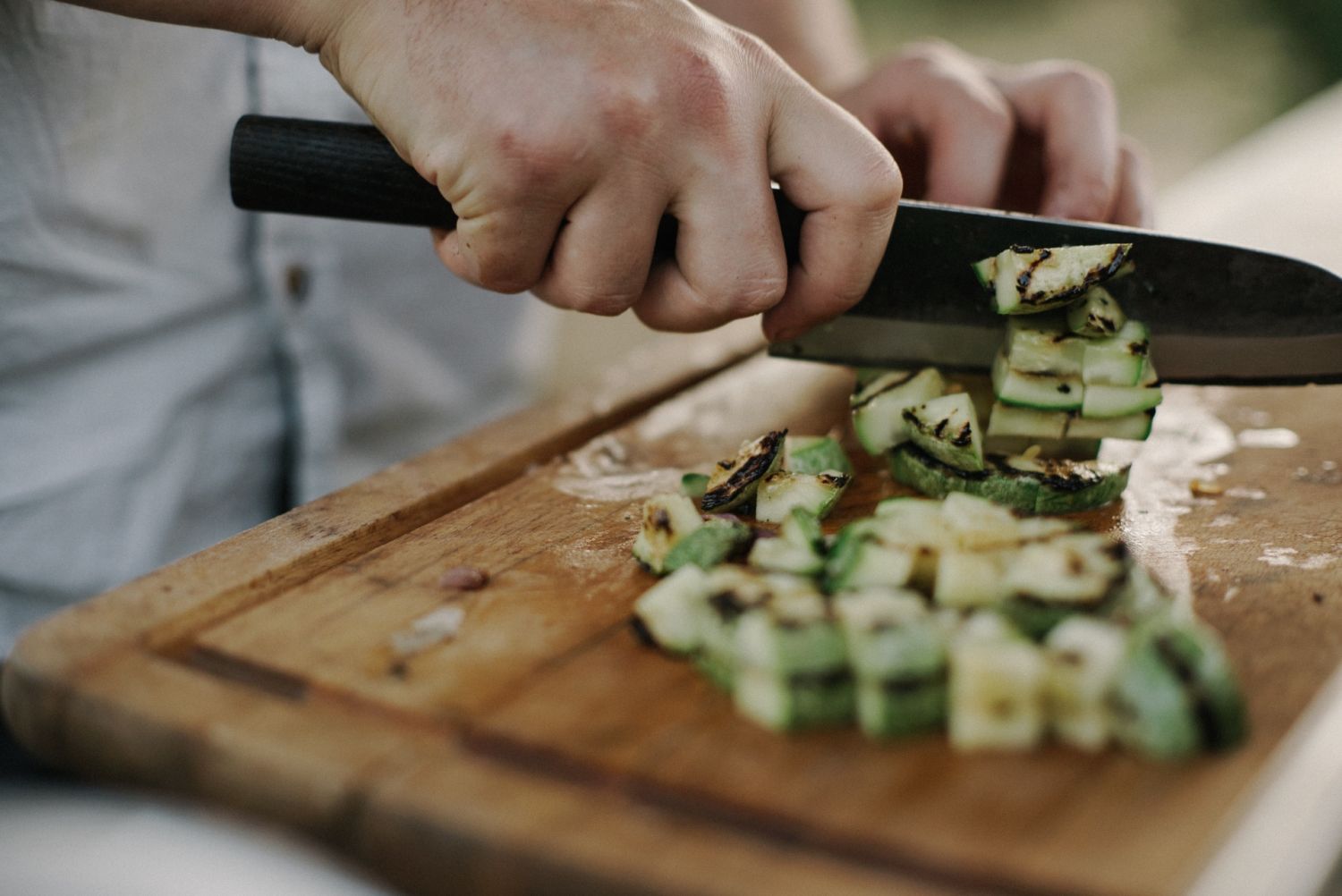 Chopped zucchini (Photo: Max Delsid / Unsplash)