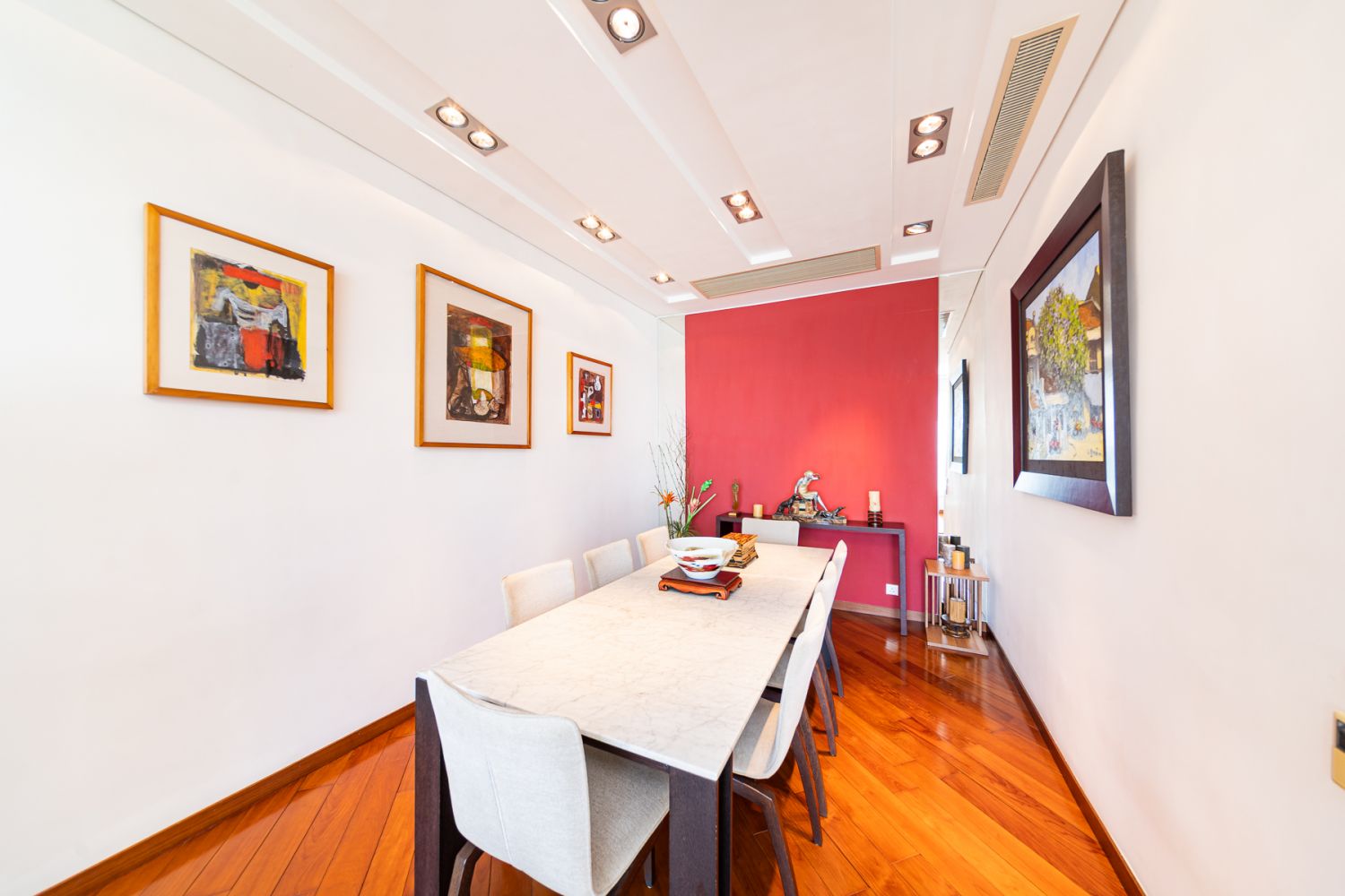 Horizon Ridge, Chung Hom Kok. (Photo: List Sotheby's International Realty)
