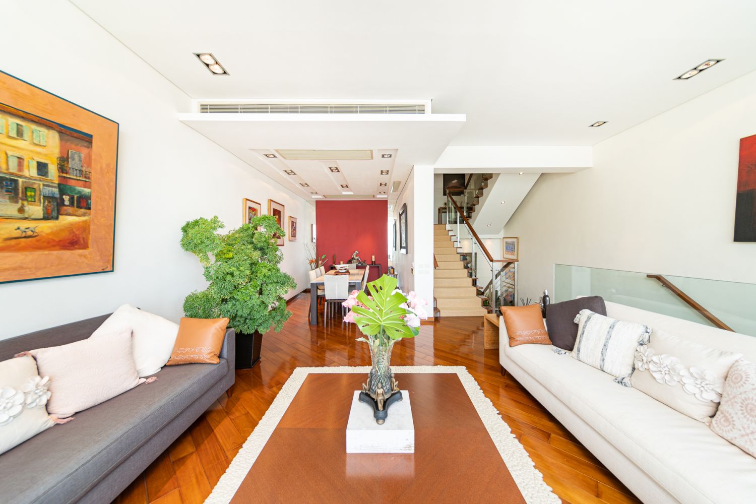 Horizon Ridge, Chung Hom Kok. (Photo: List Sotheby's International Realty)