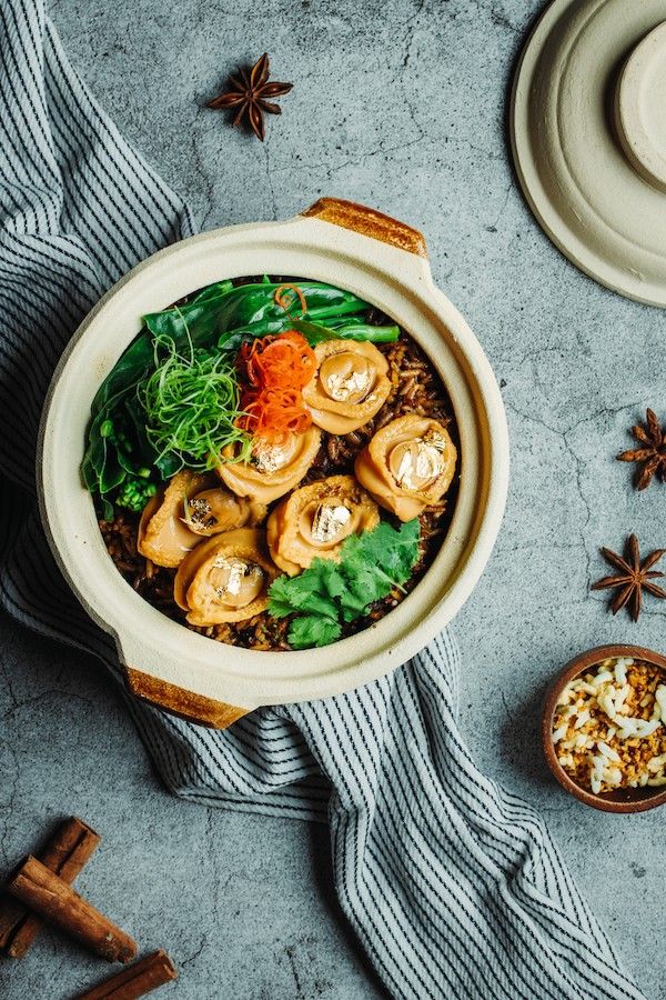 Signature Prosperity Abalone Rice Bowl (Photo: KARLS Group)