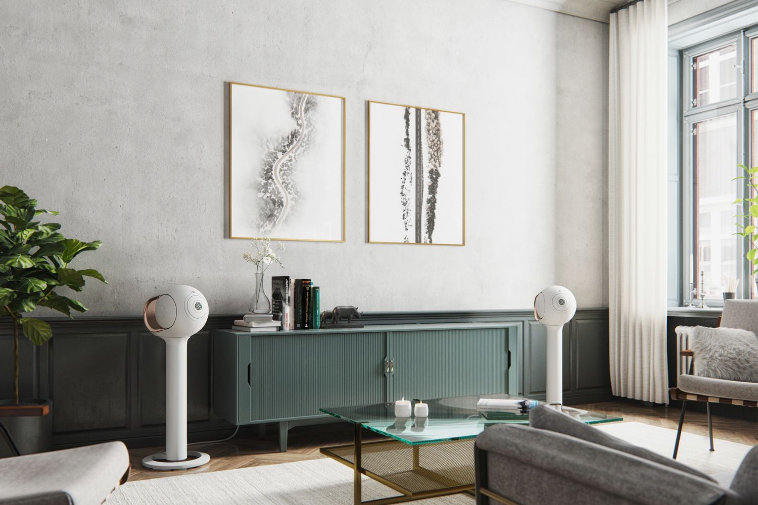 The Phantom I features improved acoustics and thermal dissipation, offering a high-resolution listening experience
