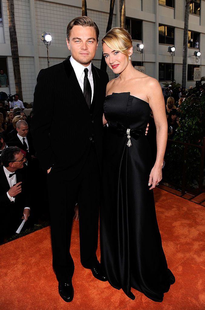 BEVERLY HILLS, CA - JANUARY 11:  Actors Leonardo DiCaprio and Kate Winslet arrive at the 66th Annual Golden Globe Awards held at the Beverly Hilton Hotel on January 11, 2009 in Beverly Hills, California.  (Photo by Kevork Djansezian/Getty Images)