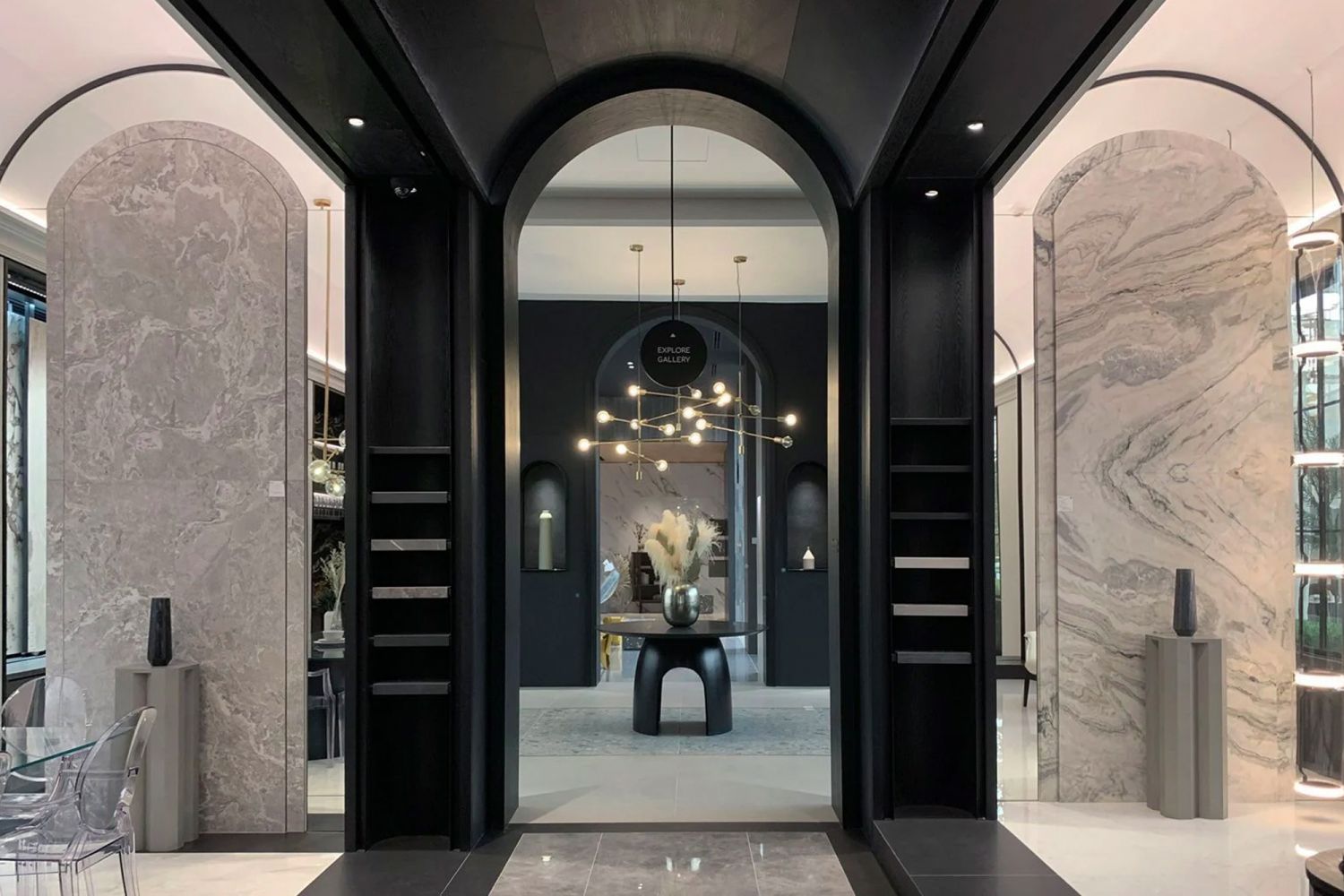 Customers can get ideas on how to make use of tiles and stones to decorate their living and dining areas
