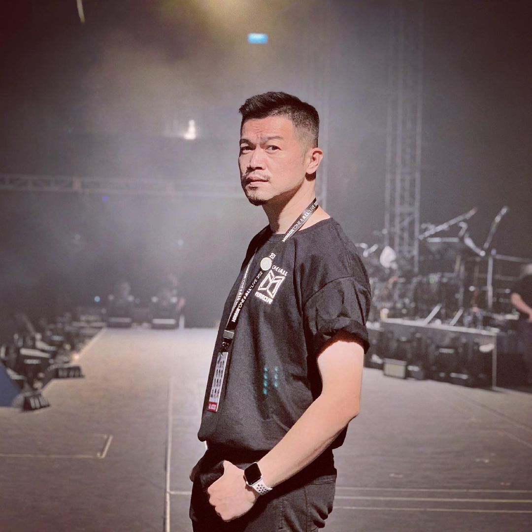 （@ rockinair/Instagram）