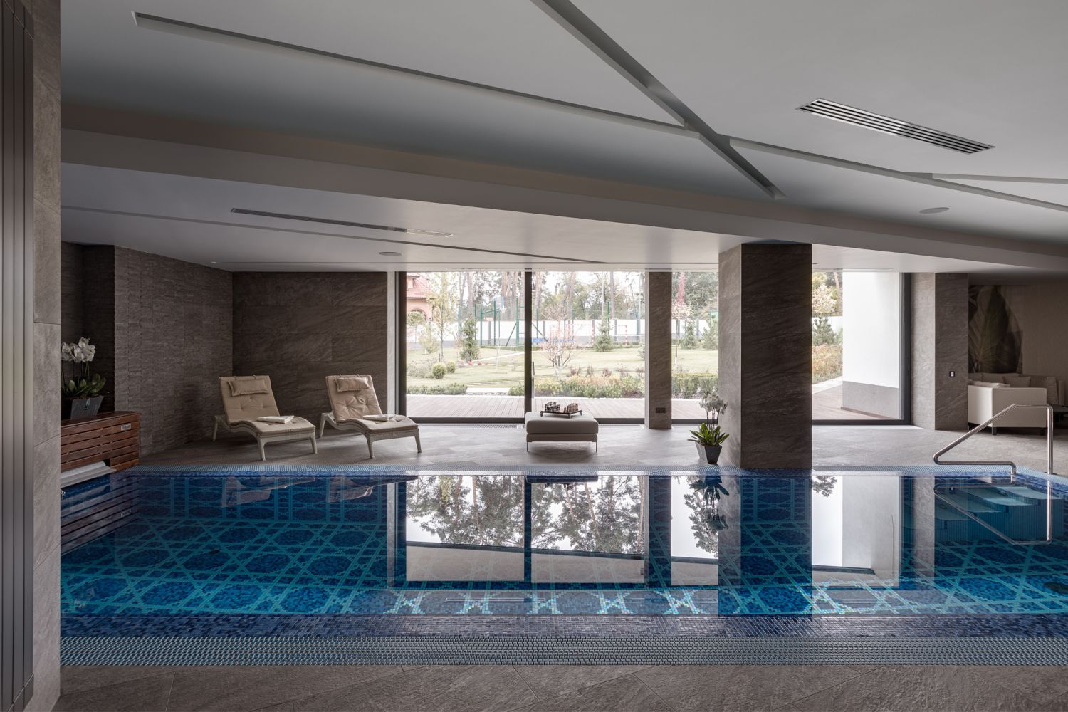 The spa and swimming pool area was designed for the family who enjoys swimming