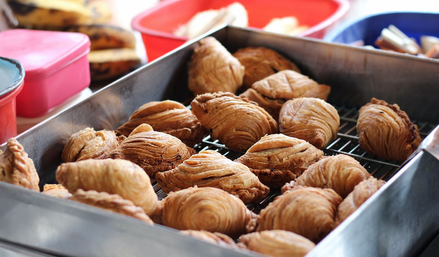 Curry puff, or karipap as it is lovingly called by locals. (Photo: Esperanza Doronila on Unsplash)