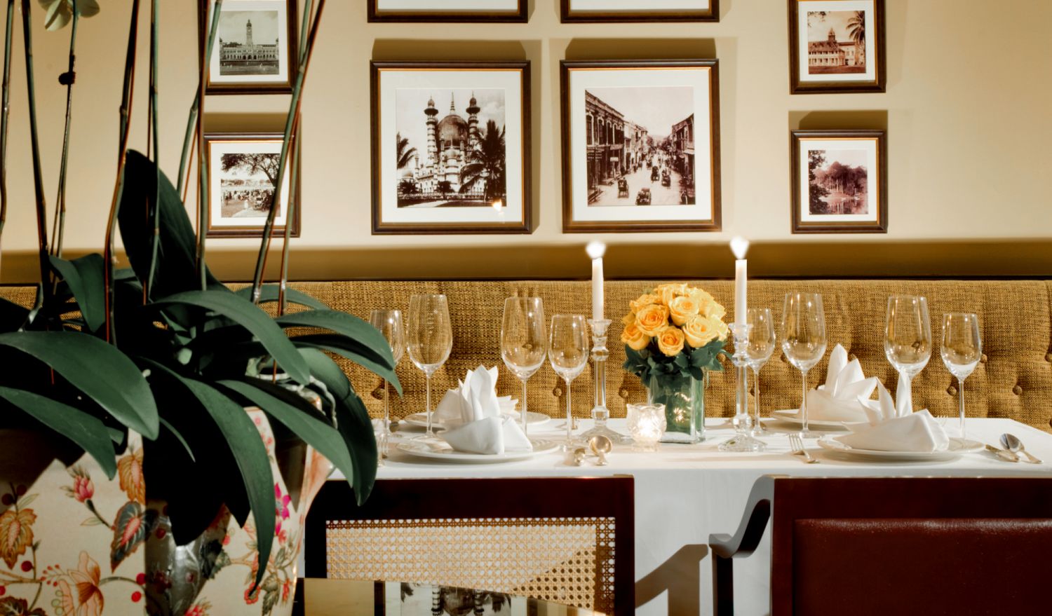 Celebrate romance at Colonial Cafe (Photo: The Majestic Hotel Kuala Lumpur)