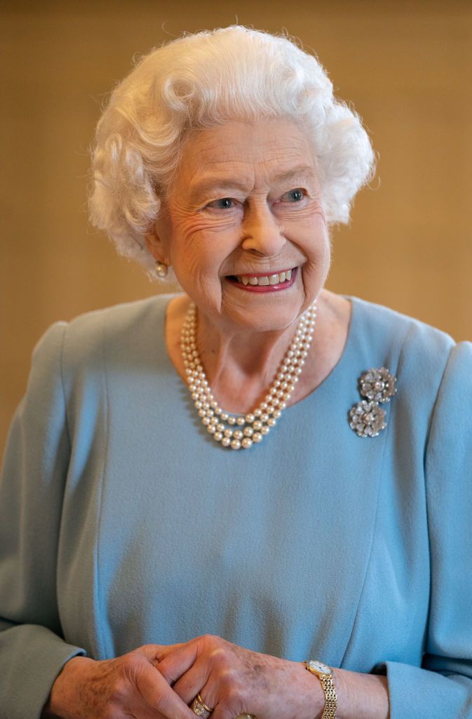 KING'S LYNN, ENGLAND - FEBRUARY 05: Queen Elizabeth celebrates the start of the Platinum Jubilee during a reception in the Ballroom of Sandringham House on February 5, 2022 in King's Lynn, England. The Queen came to the throne 70 years ago this Sunday when, on February 6 1952, the ailing King George VI , who had lung cancer, died at Sandringham in the early hours. (Photo Joe Giddens - by WPA Pool/Getty Images)
