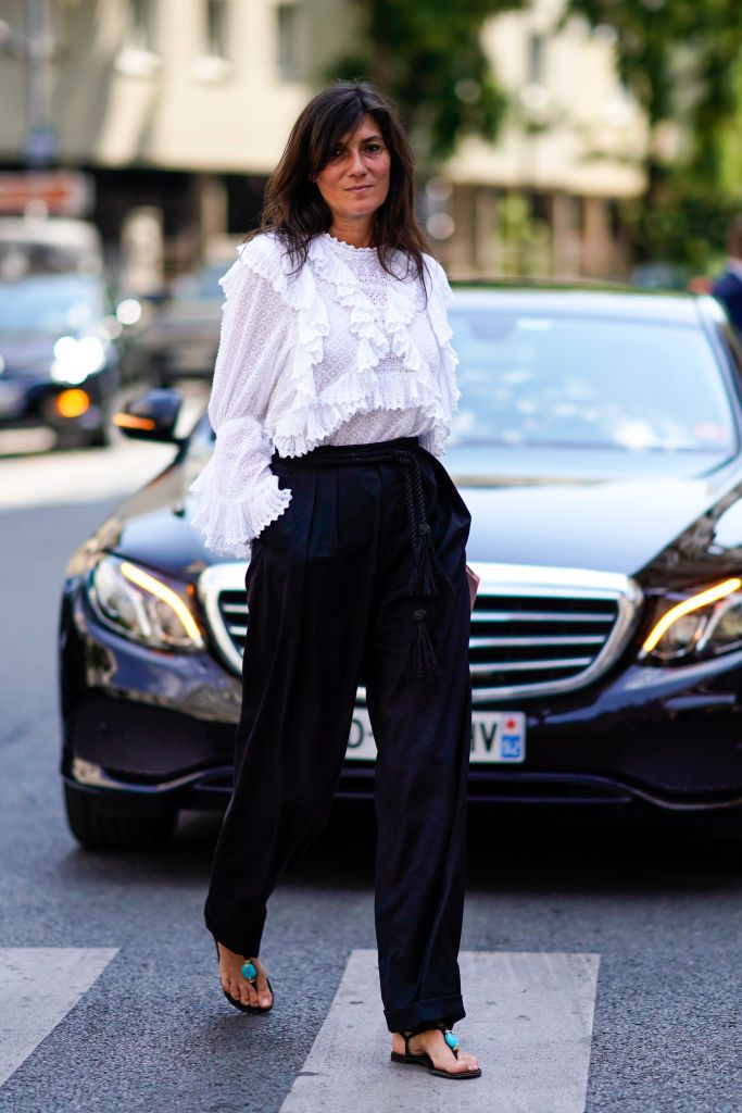 PARIS, FRANCE - JULY 01: Emmanelle Alt is seen , outside Acne Studios, during Paris Fashion Week - Womenswear Fall Winter 2019, on July 1, 2018 in Paris, France. (Photo by Edward Berthelot/Getty Images)