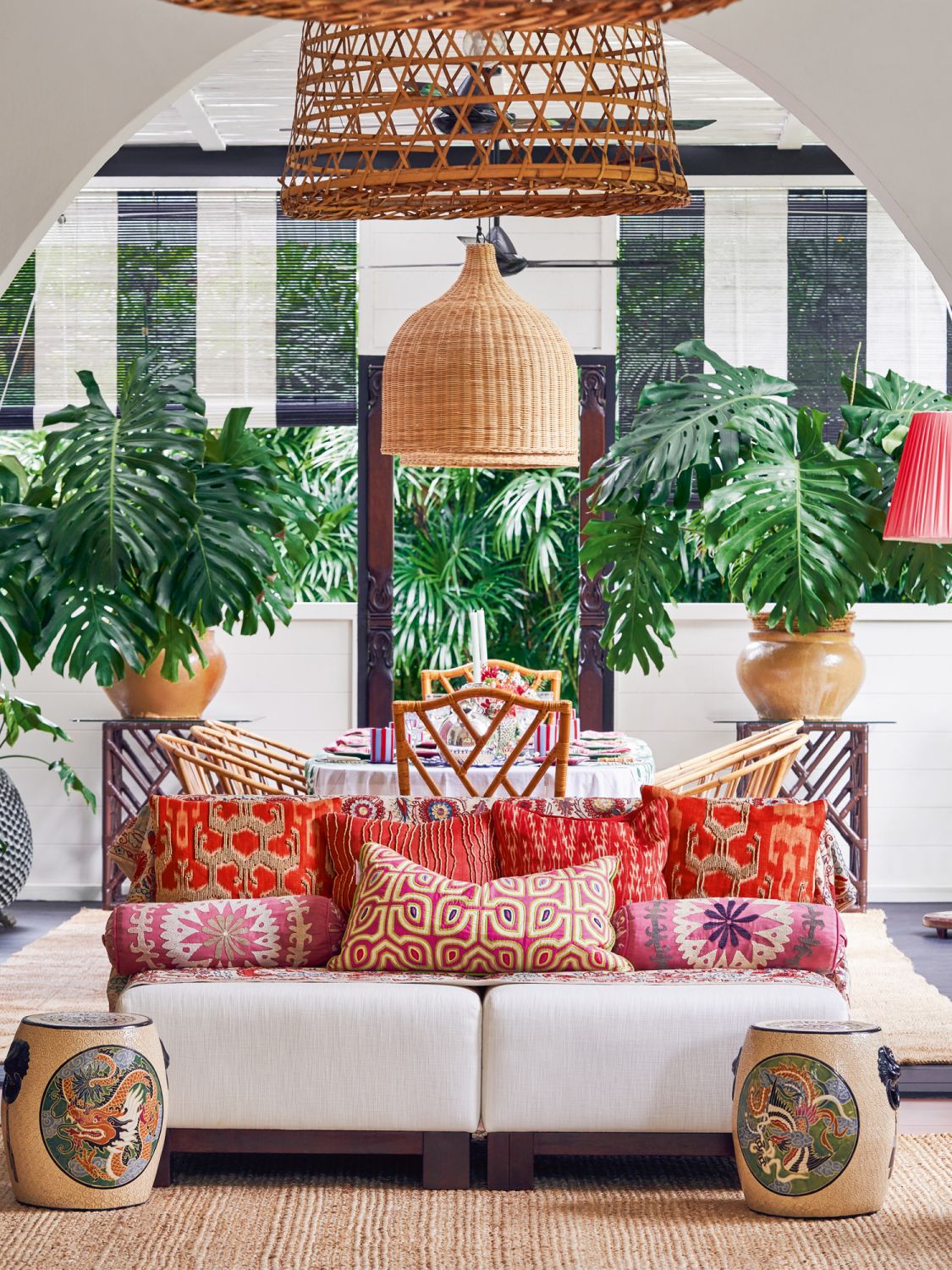 helanai is the epitome of indoor-outdoor living and the embodiment of Mora’s style