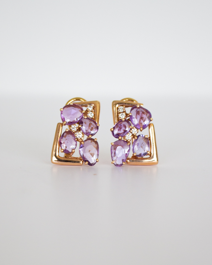 La Putri Violet earrings with violet sapphires and 18k rose gold (Photo courtesy of Dia Guild)