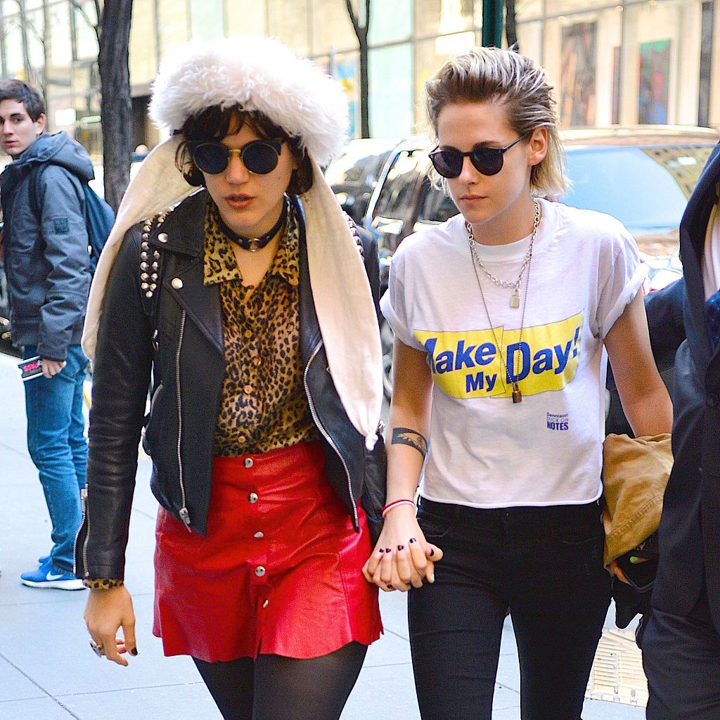 NEW YORK, NY - APRIL 13: Kristen Stewart and girlfriend Soko hold hands out in Midtown on April 13, 2016 in New York City. (Photo by Robert Kamau/GC Images)