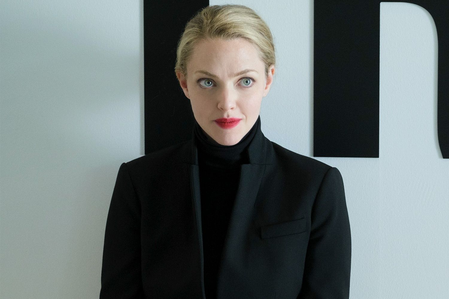 The Dropout -- Money. Romance. Tragedy. Deception. Huluâs limited series âThe Dropout,â the story of Elizabeth Holmes (Amanda Seyfried) and Theranos is an unbelievable tale of ambition and fame gone terribly wrong. How did the worldâs youngest self-made female billionaire lose it all in the blink of an eye? Elizabeth Holmes (Amanda Seyfried), shown. (Photo by: Beth Dubber/Hulu)