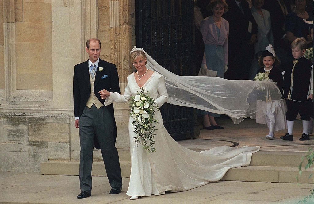 Edward and Saphie, the new Earl and Countess of Wessex on their wedding day in Windsor on June 19, 1999. (Photo by Anwar Hussein/WireImage)