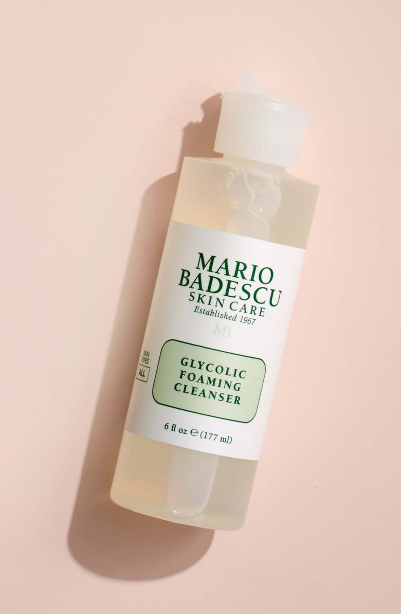 Photo: Mario Badescu