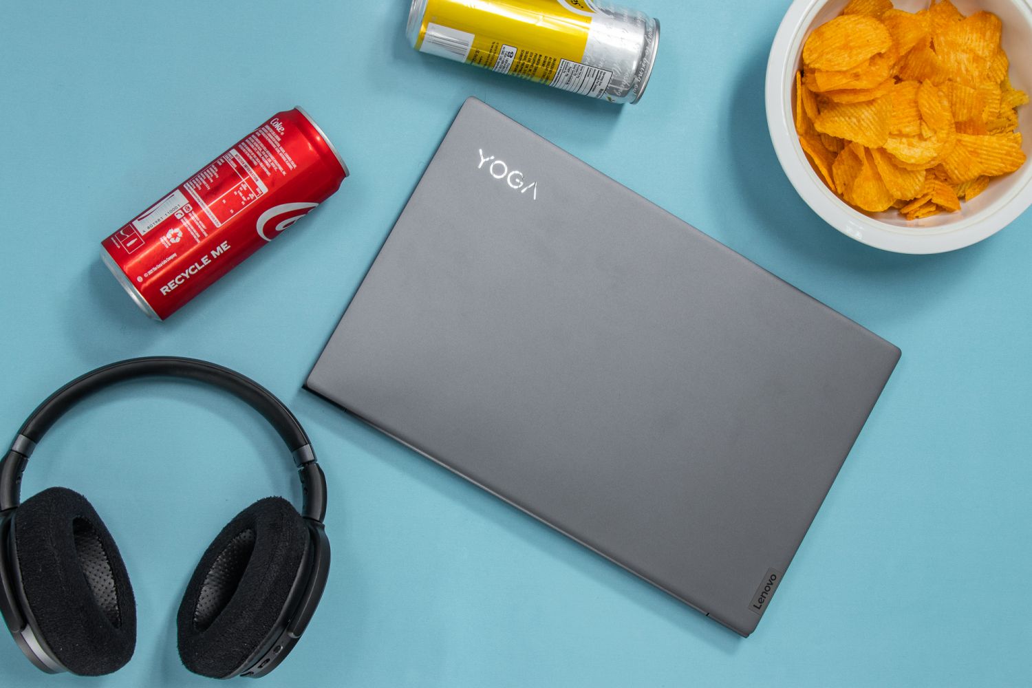 Use the Lenova Yoga Slim for work or play