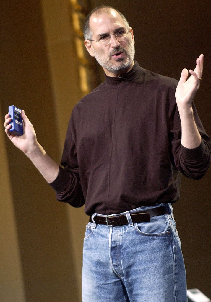 SAN JOSE, CA - OCTOBER 26: Steve Jobs of Apple Computer celebrates the release of a new Apple iPod family of products at the California Theatre on October 26, 2004 in San Jose California. (Photo by Tim Mosenfelder/Getty Images)