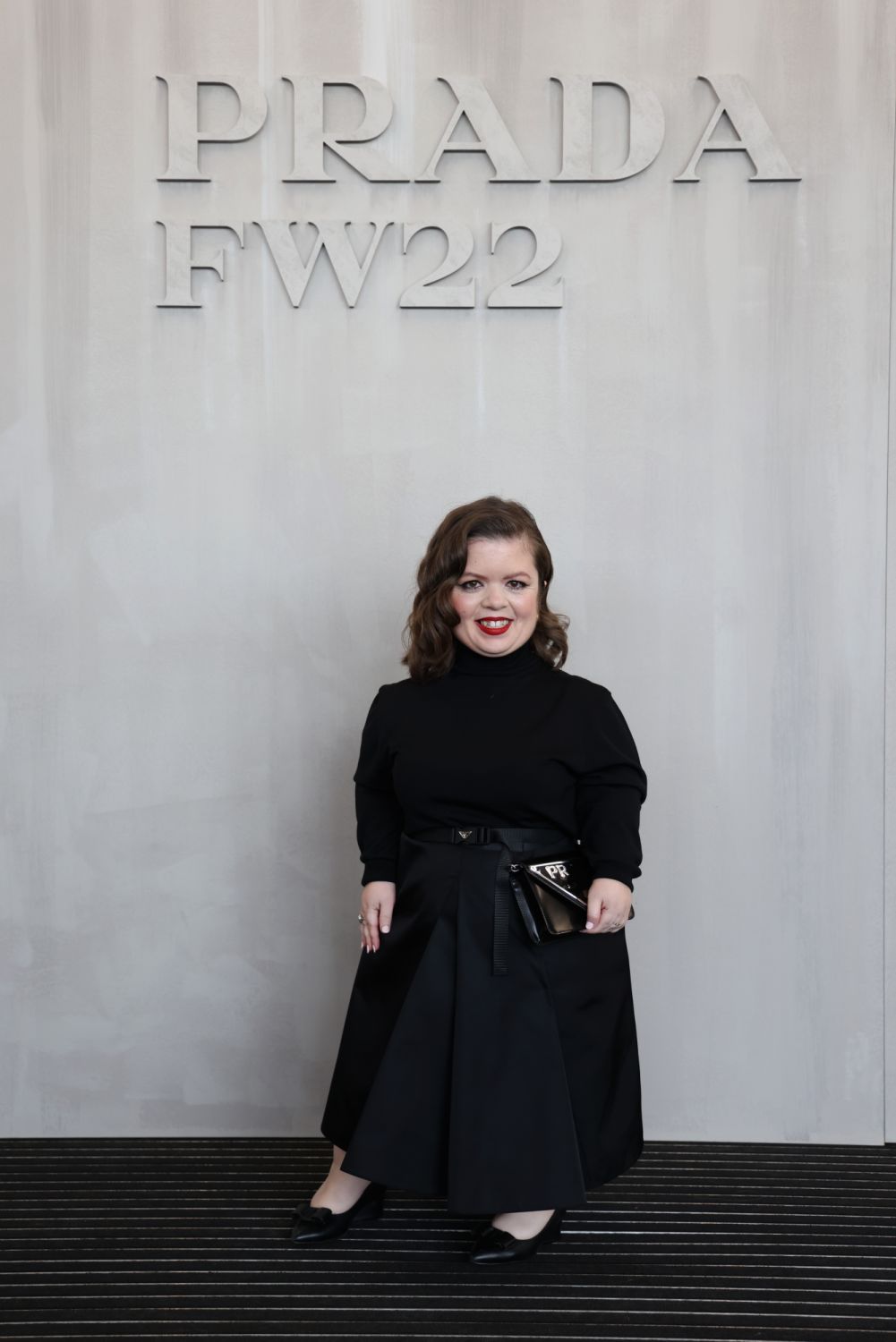 MILAN, ITALY - FEBRUARY 24: SinÃ©ad Burke attends Prada Fall 2022 Womenswear Fashion Show on February 24, 2022 in Milan, Italy. (Photo by Vittorio Zunino Celotto/Getty Images for Prada)