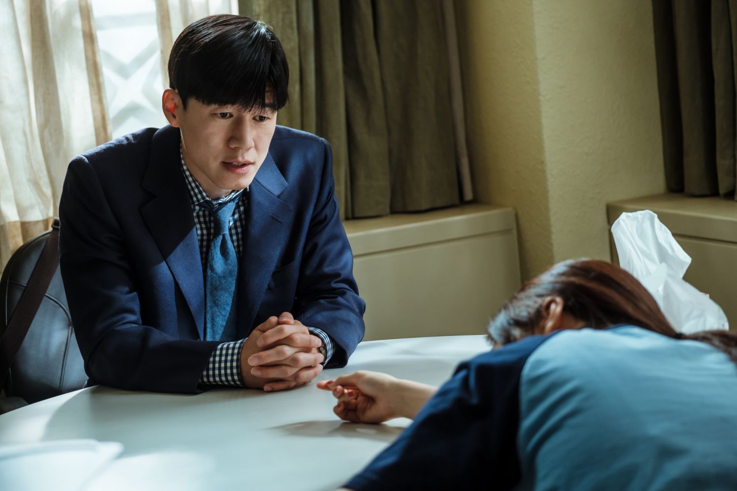 Juvenile Justice Kim Moo-yeol as Cha Tae-ju in Juvenile Justice Cr. Swann Studio/Netflix © 2022