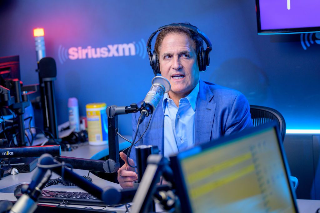 NEW YORK, NEW YORK - FEBRUARY 25: (EXCLUSIVE COVERAGE) Mark Cuban visits "Heather B Live" with host Heather B. Gardner at SiriusXM Studios on February 25, 2020 in New York City. (Photo by Roy Rochlin/Getty Images)