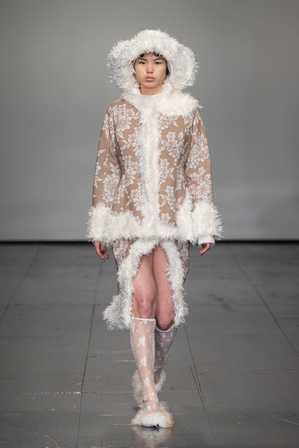 Old Selfridges Hotel, London 20th February 2022. Yuhan Wang presents his collection as part of London Fashion Week SS22. ©Maja Smiejkowska/ Chris Yates Media