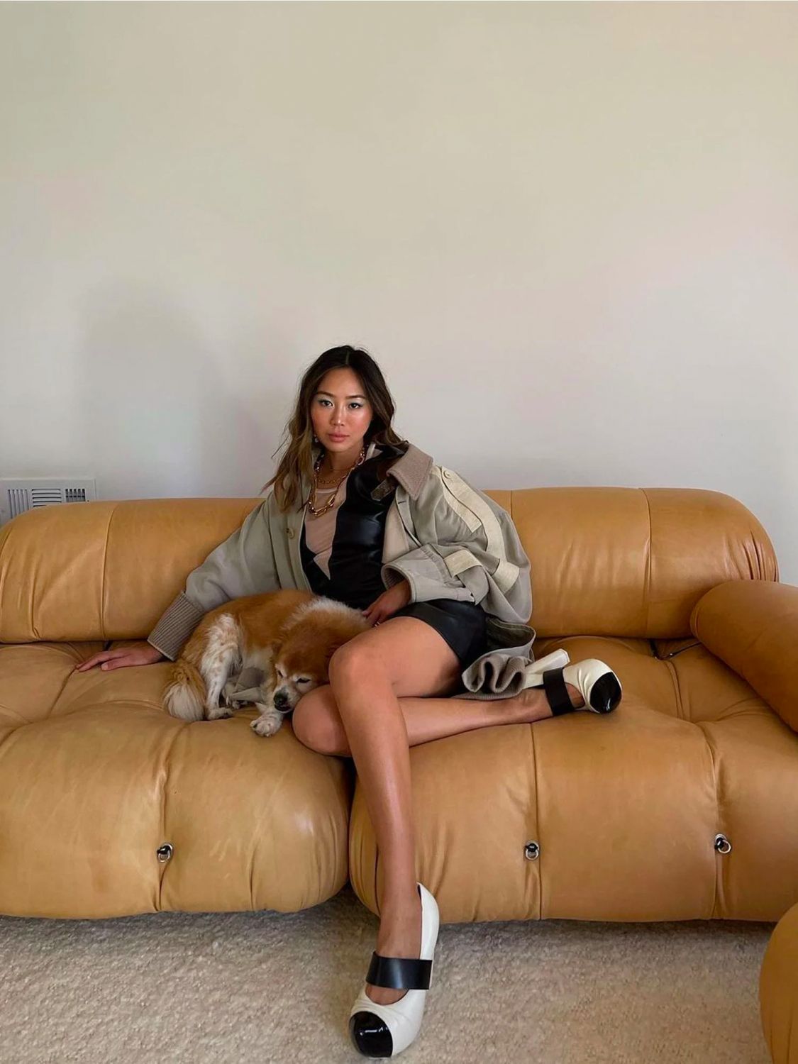 Fashion blogger Aimee Song has Bellini's iconic Camaleonda sofa upholstered in smooth leather (Image: Aimee Song/@aimeesong)