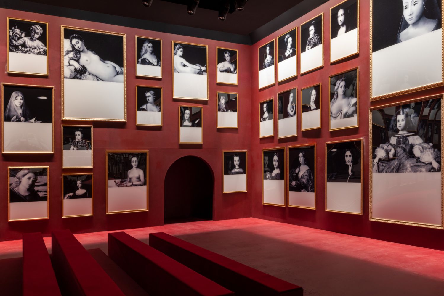 The scenography of the Dior Fall Winter 2022 (FW22) show designed by Bureau Betak in collaboration with Italian artist Marialla Bettineschi in the Les Tuileries in Paris, France - Photo ©Kristen Pelou