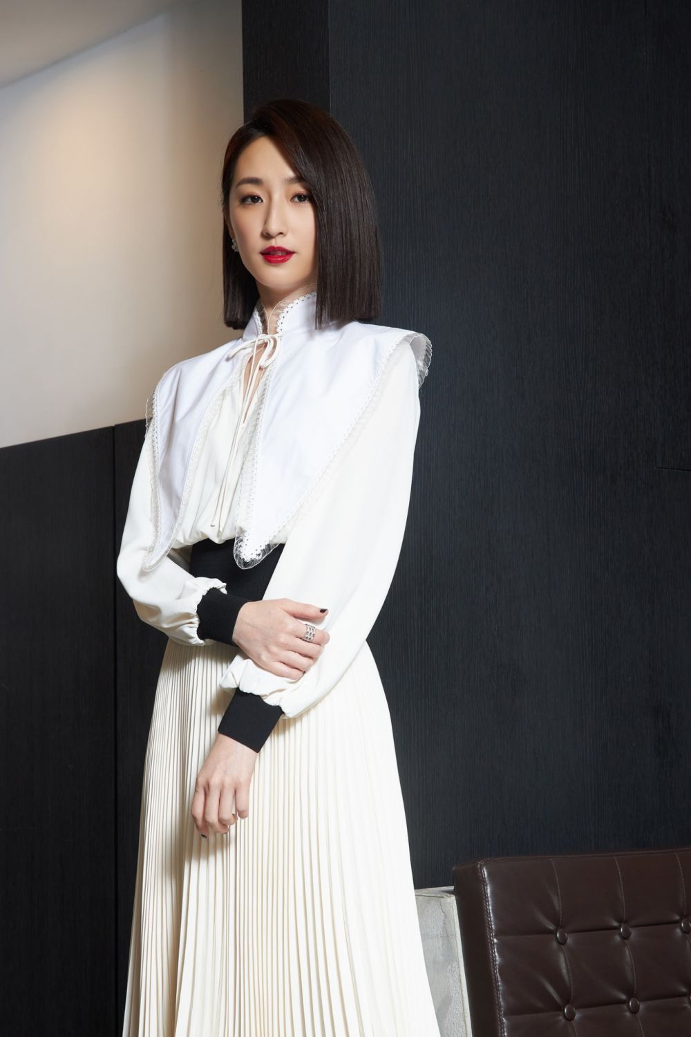 Netflix推豪華卡司台劇《模仿犯》翻拍宮部美幸作品,金鐘視帝吳慷仁、視后柯佳嬿、林心如同匡演出!